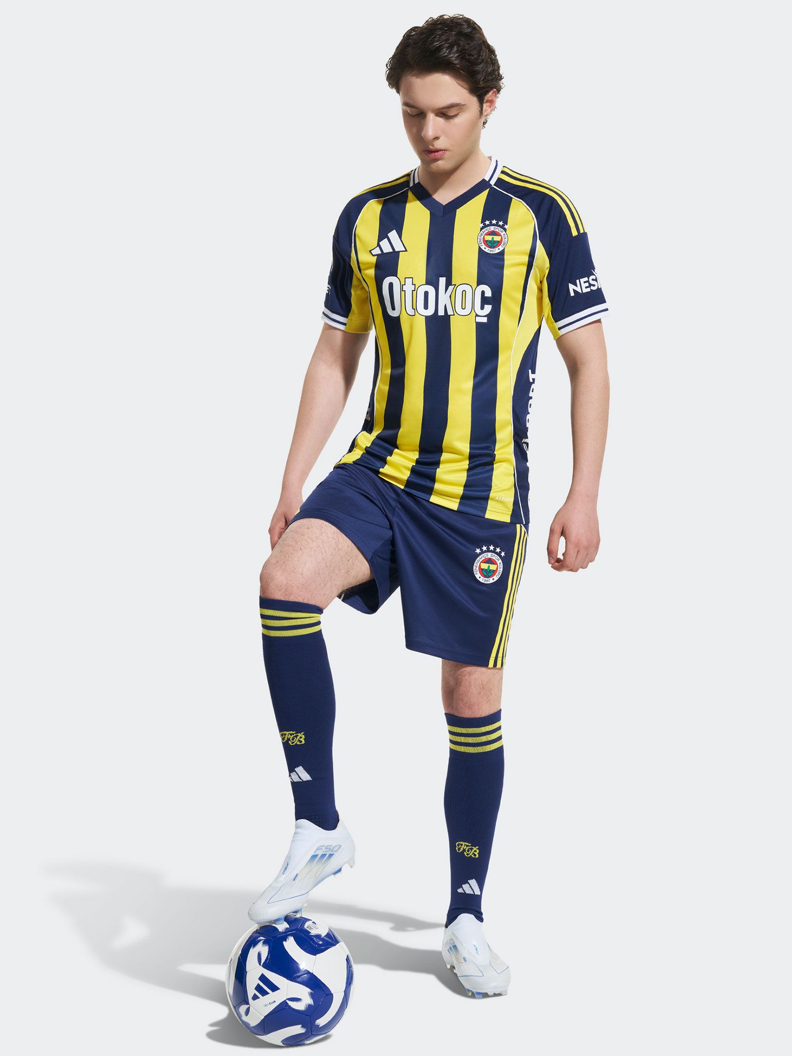 Fenerbahçe 2025/26 Çubuklu Forma